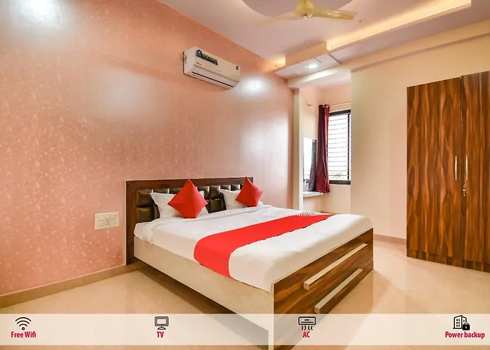 Oyo 70183 Sai Kripa Lodging Jaipur