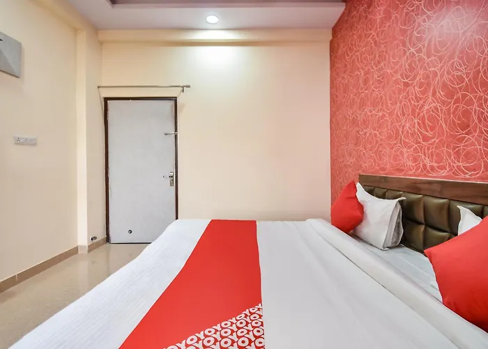 Oyo 70183 Sai Kripa Lodging Jaipur